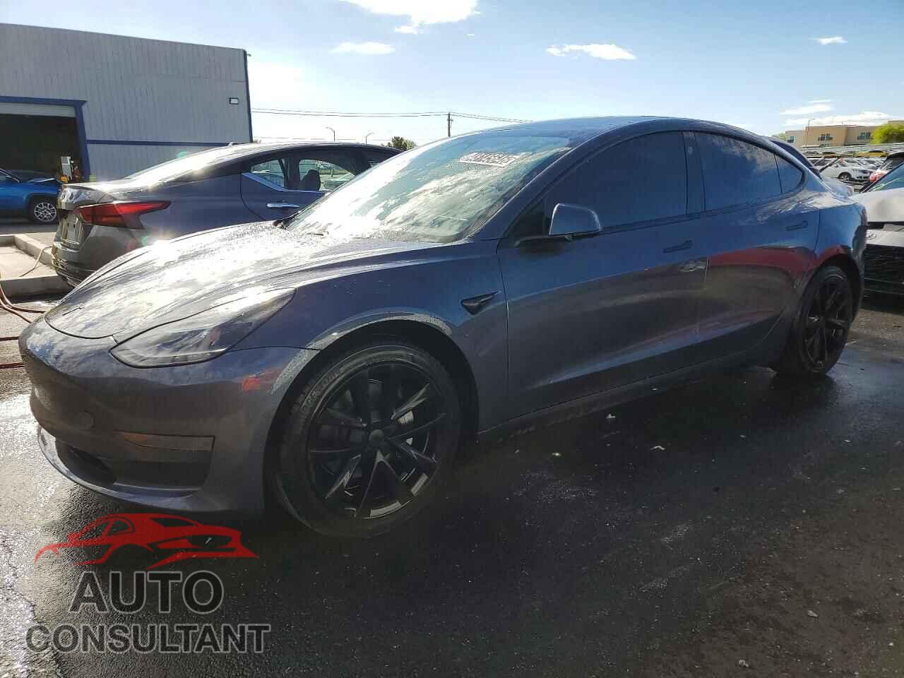TESLA MODEL 3 2021 - 5YJ3E1EA0MF930199
