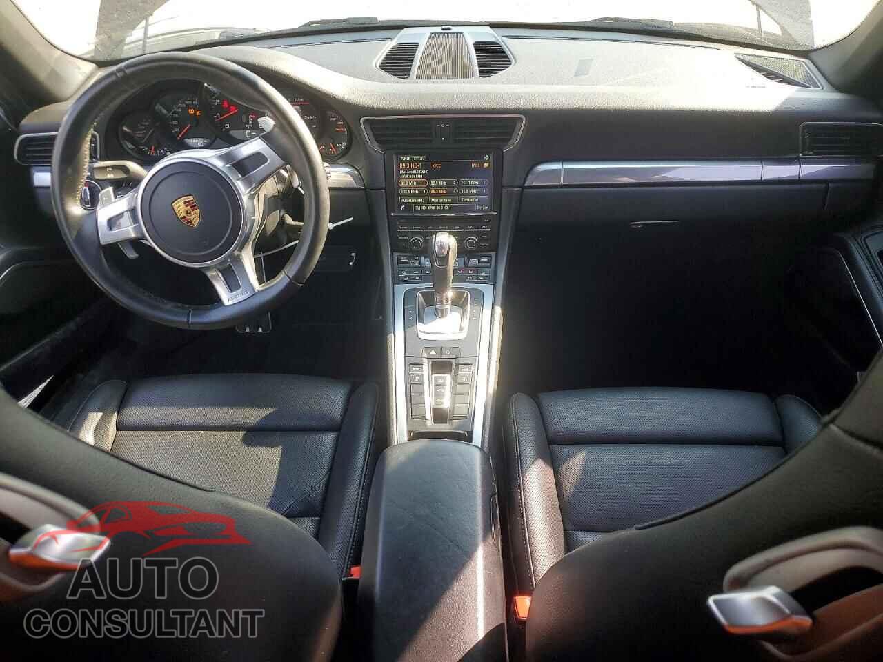 PORSCHE 911 2016 - WP0AA2A98GS106737