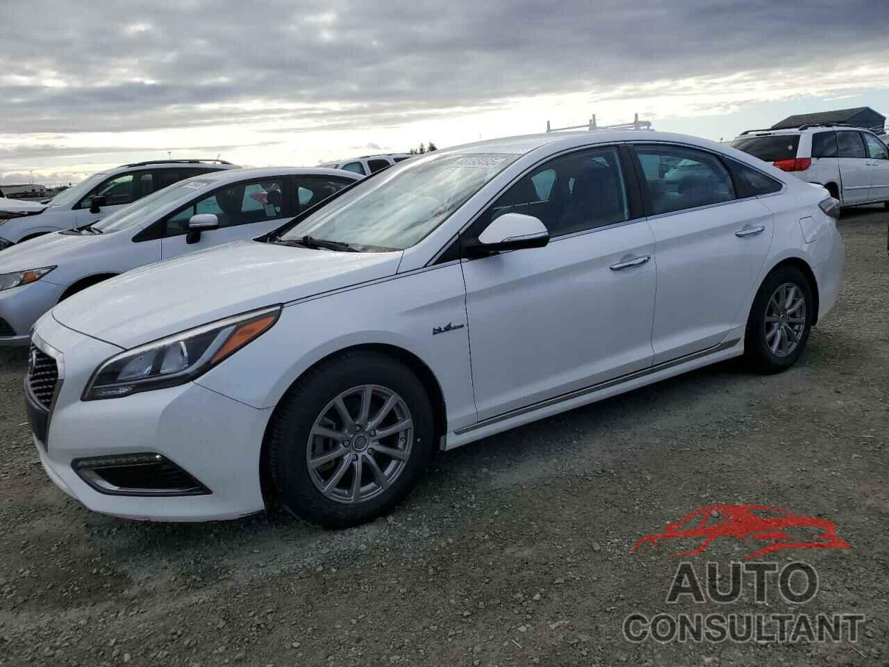 HYUNDAI SONATA 2017 - KMHE24L18HA043496