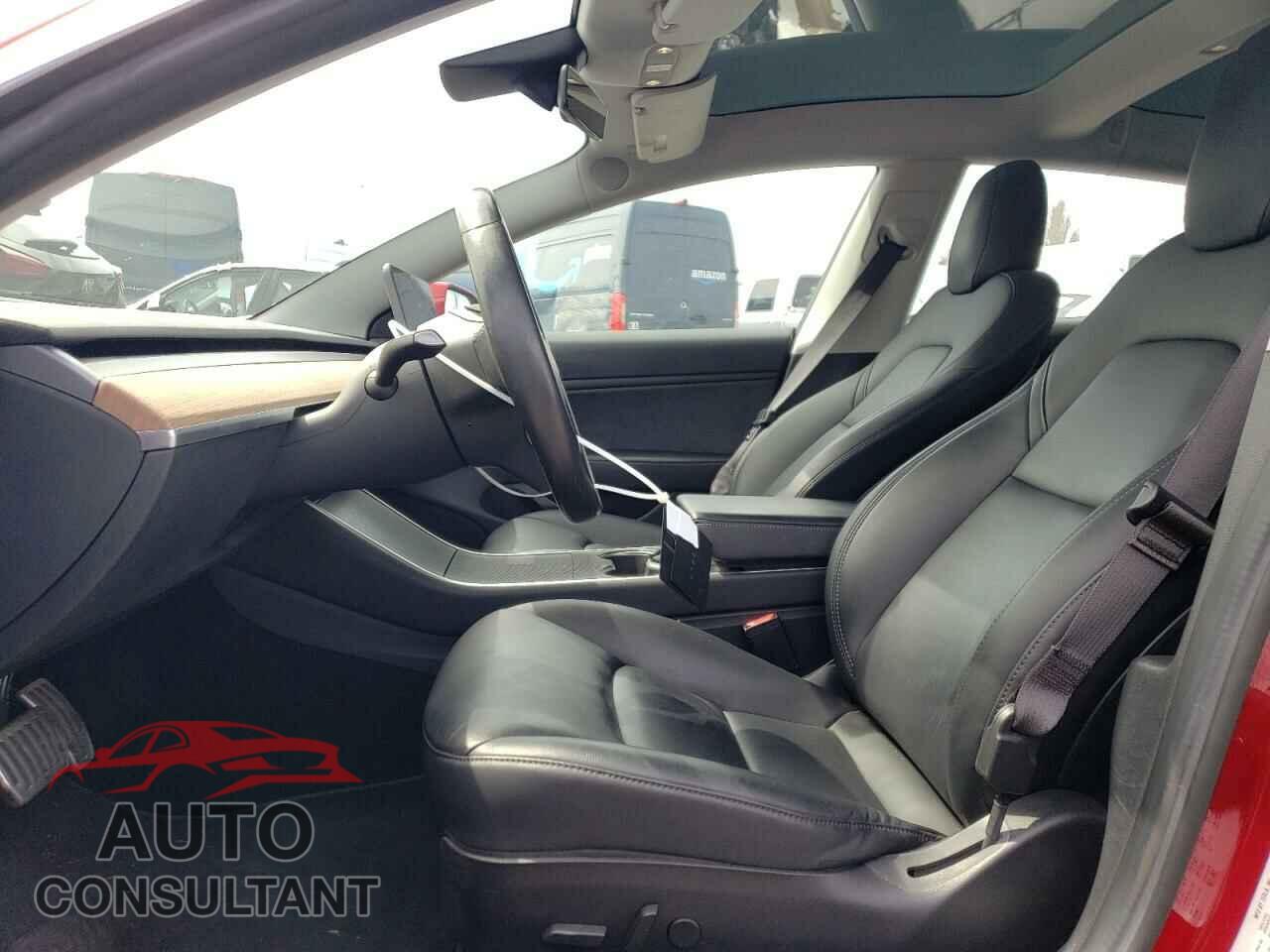TESLA MODEL 3 2018 - 5YJ3E1EB4JF091677