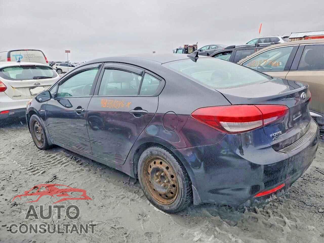 KIA FORTE 2017 - 3KPFK4A76HE008601