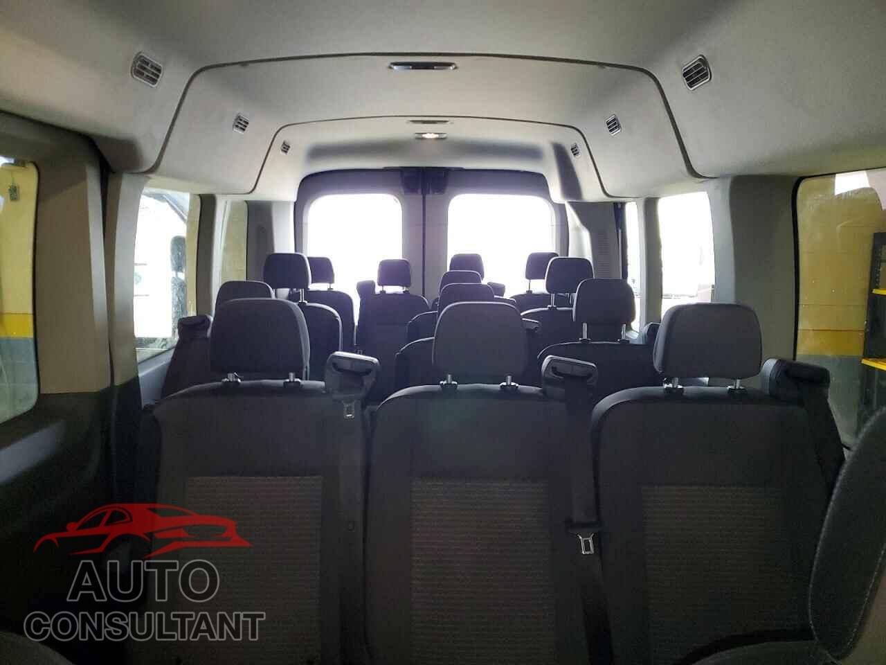 FORD TRANSIT 2024 - 1FBAX2C86RKA49805
