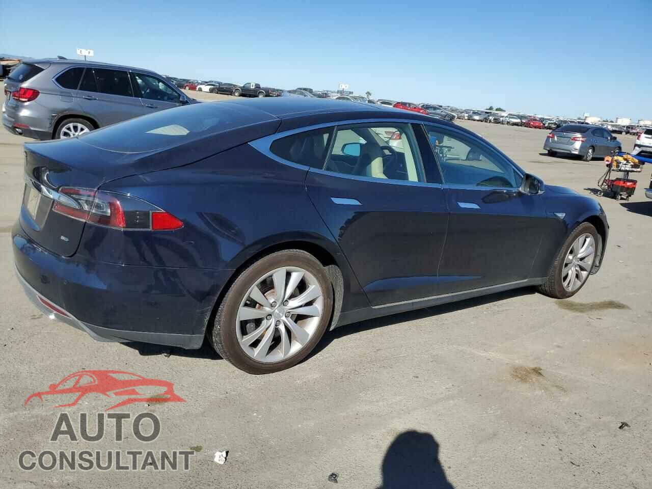 TESLA MODEL S 2014 - 5YJSA1H13EFP37887