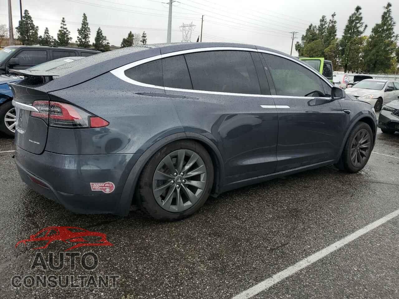 TESLA MODEL X 2020 - 5YJXCAE25LF218155
