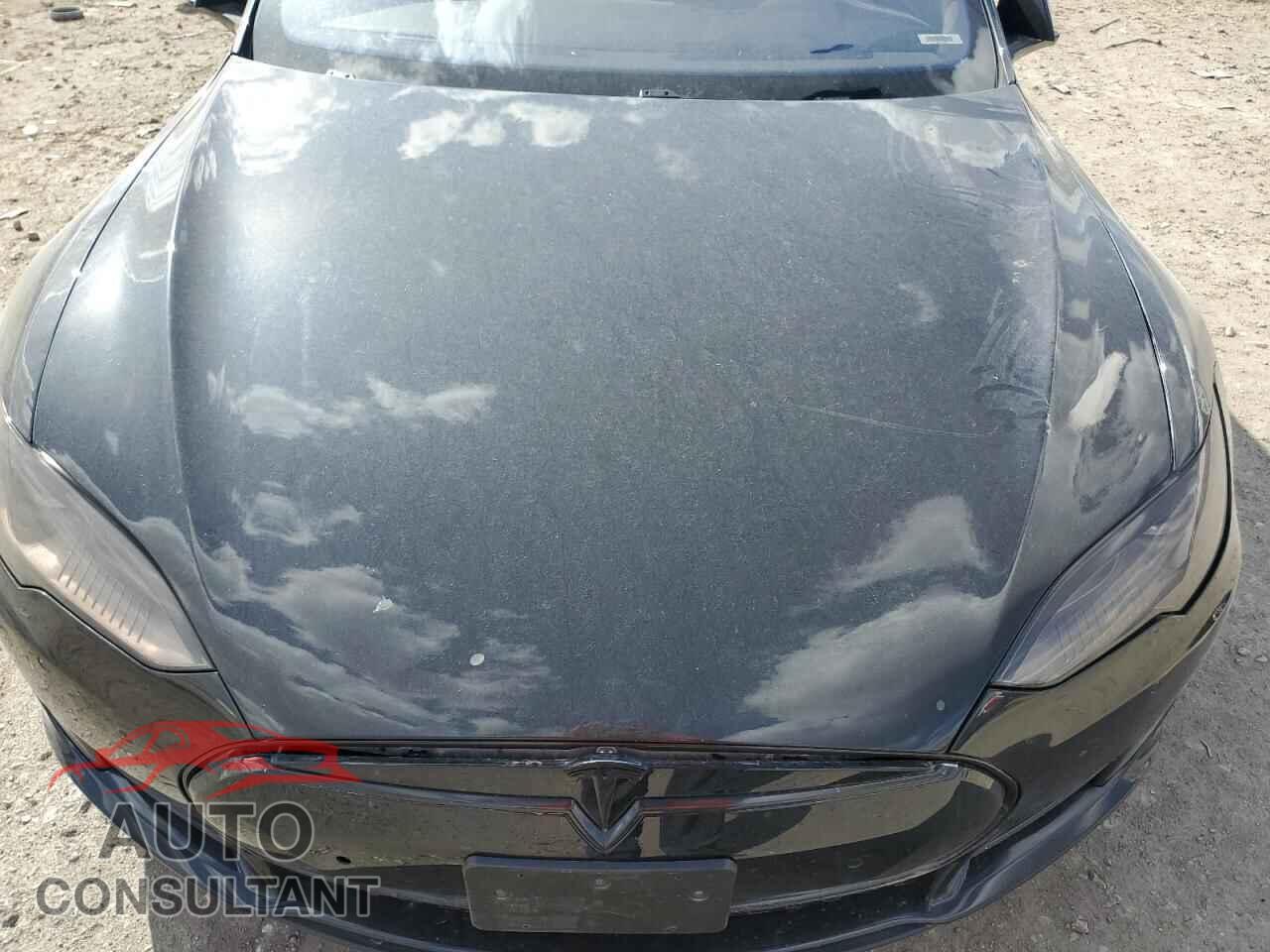 TESLA MODEL S 2016 - 5YJSA1E44GF121309