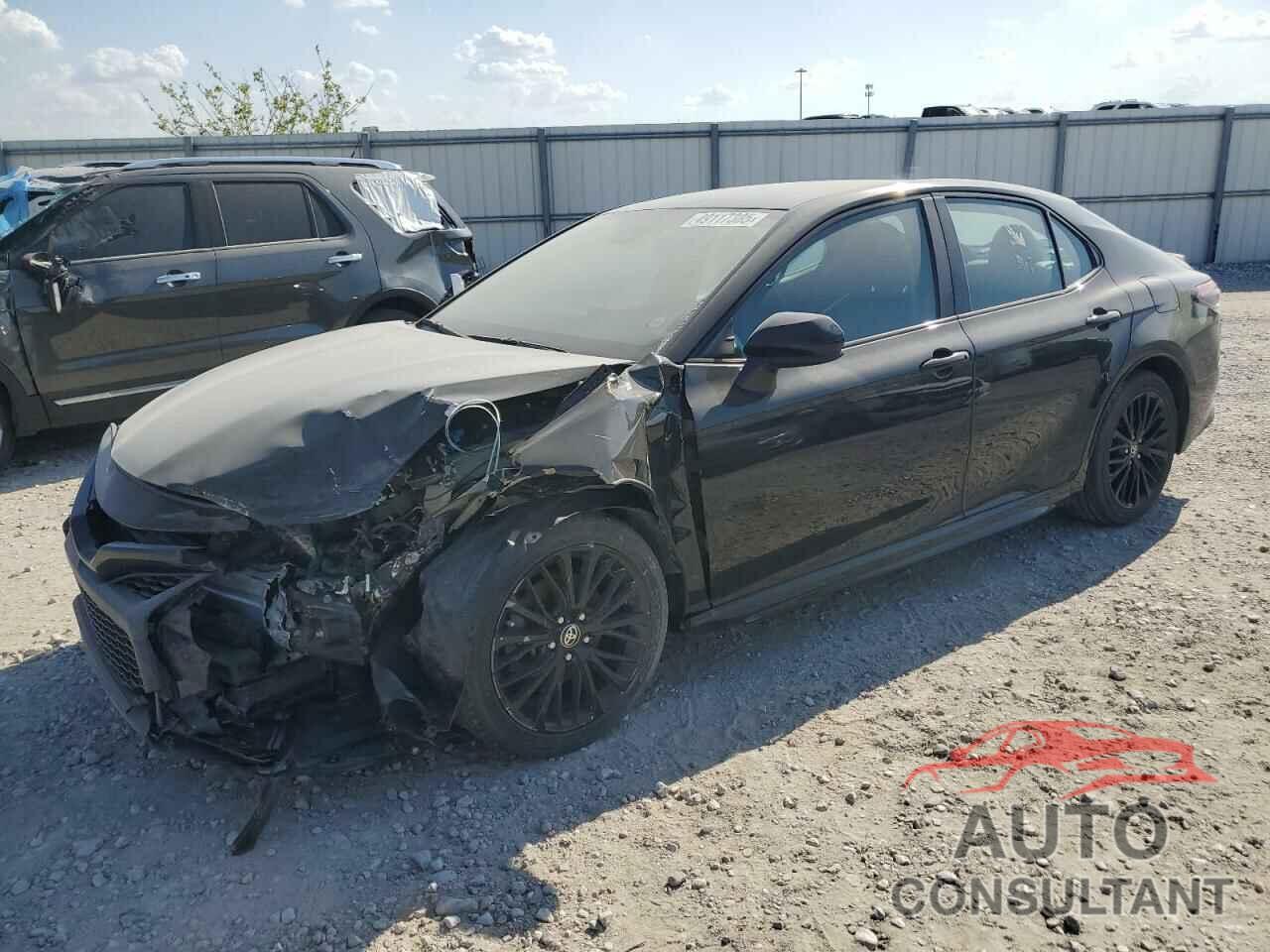 TOYOTA CAMRY 2021 - 4T1G11AK5MU493461