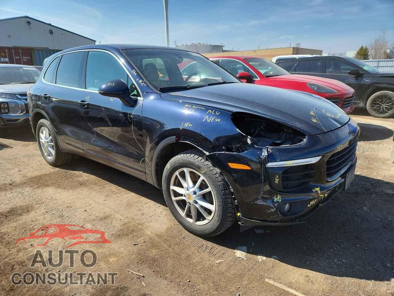 PORSCHE CAYENNE 2016 - WP1AA2A29GKA14943