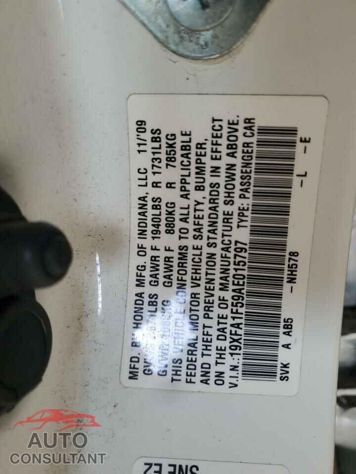 HONDA CIVIC 2010 - 19XFA1F59AE015797