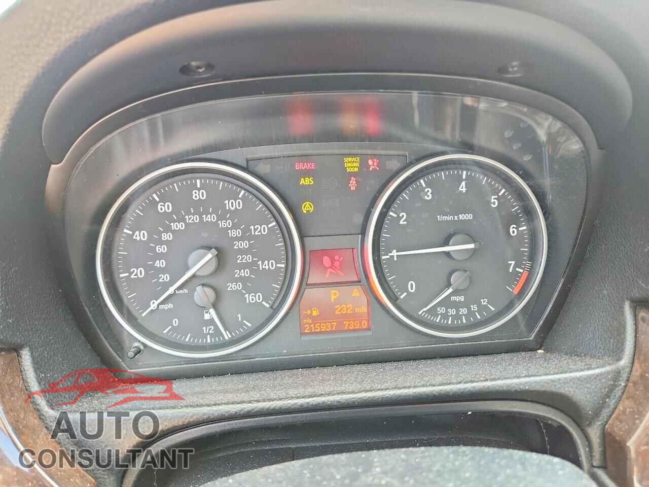 BMW 3 SERIES 2011 - WBAPH7C59BE460901