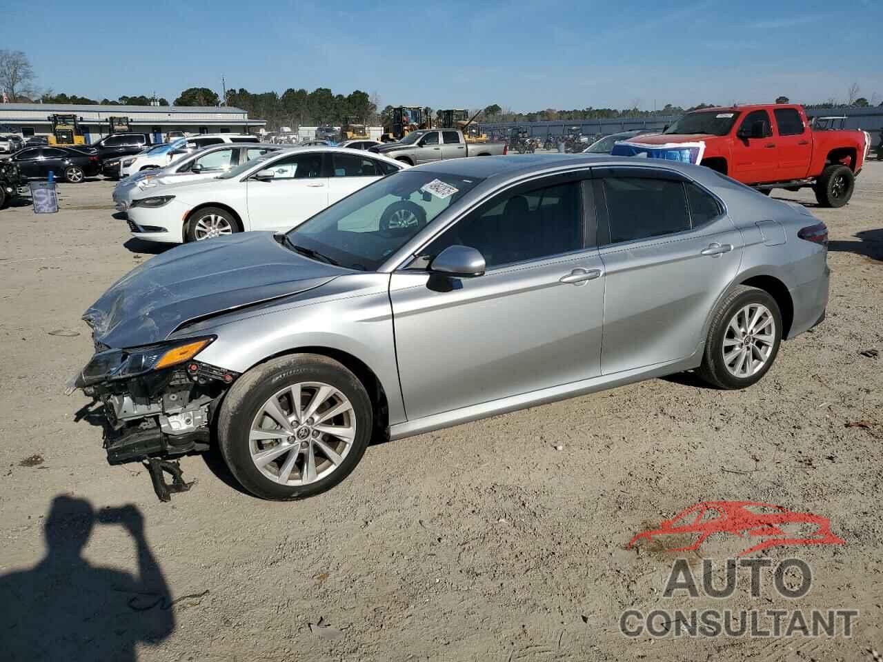 TOYOTA CAMRY 2021 - 4T1C11AK5MU569324
