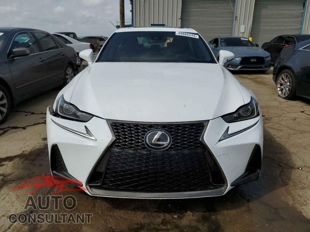 LEXUS IS 2017 - JTHBA1D29H5038931