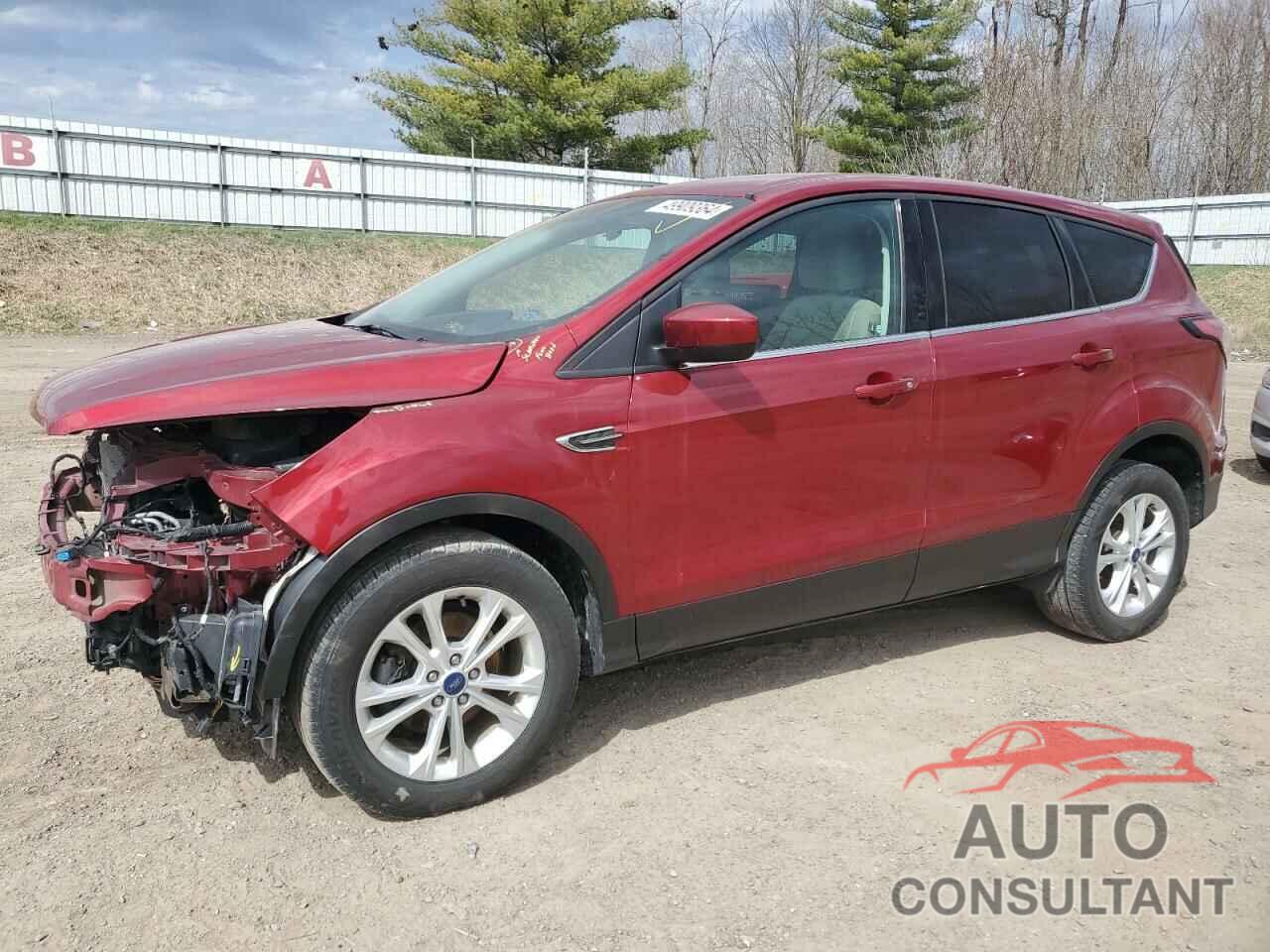 FORD ESCAPE 2017 - 1FMCU0GD5HUE70907