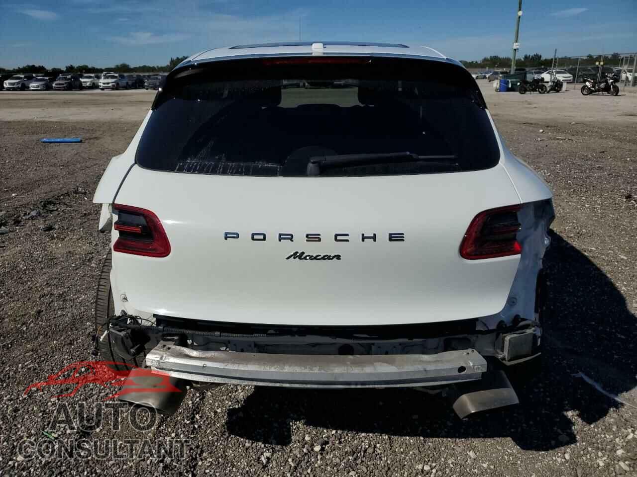 PORSCHE MACAN 2018 - WP1AA2A51JLB09959