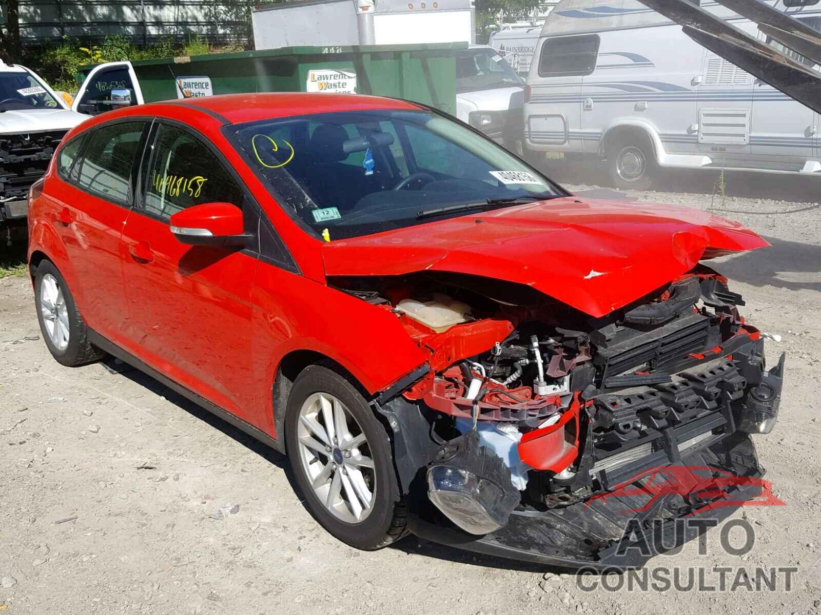 FORD FOCUS 2015 - 1FADP3K21FL296396