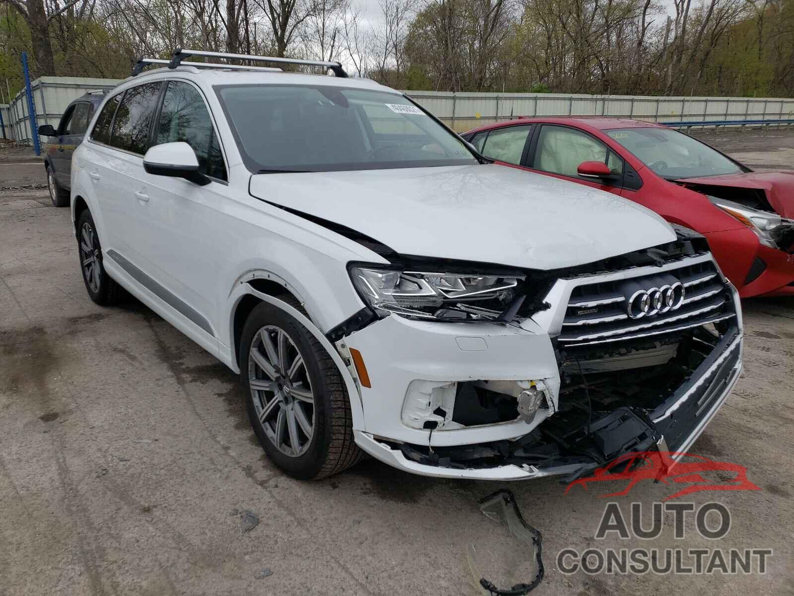 AUDI Q7 2018 - WA1LAAF70JD013842