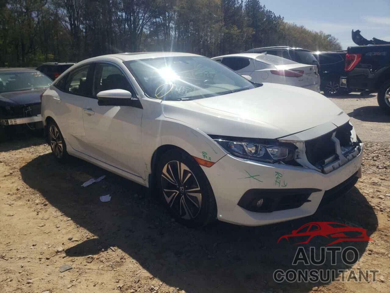 HONDA CIVIC 2018 - JHMFC1F74JX002417