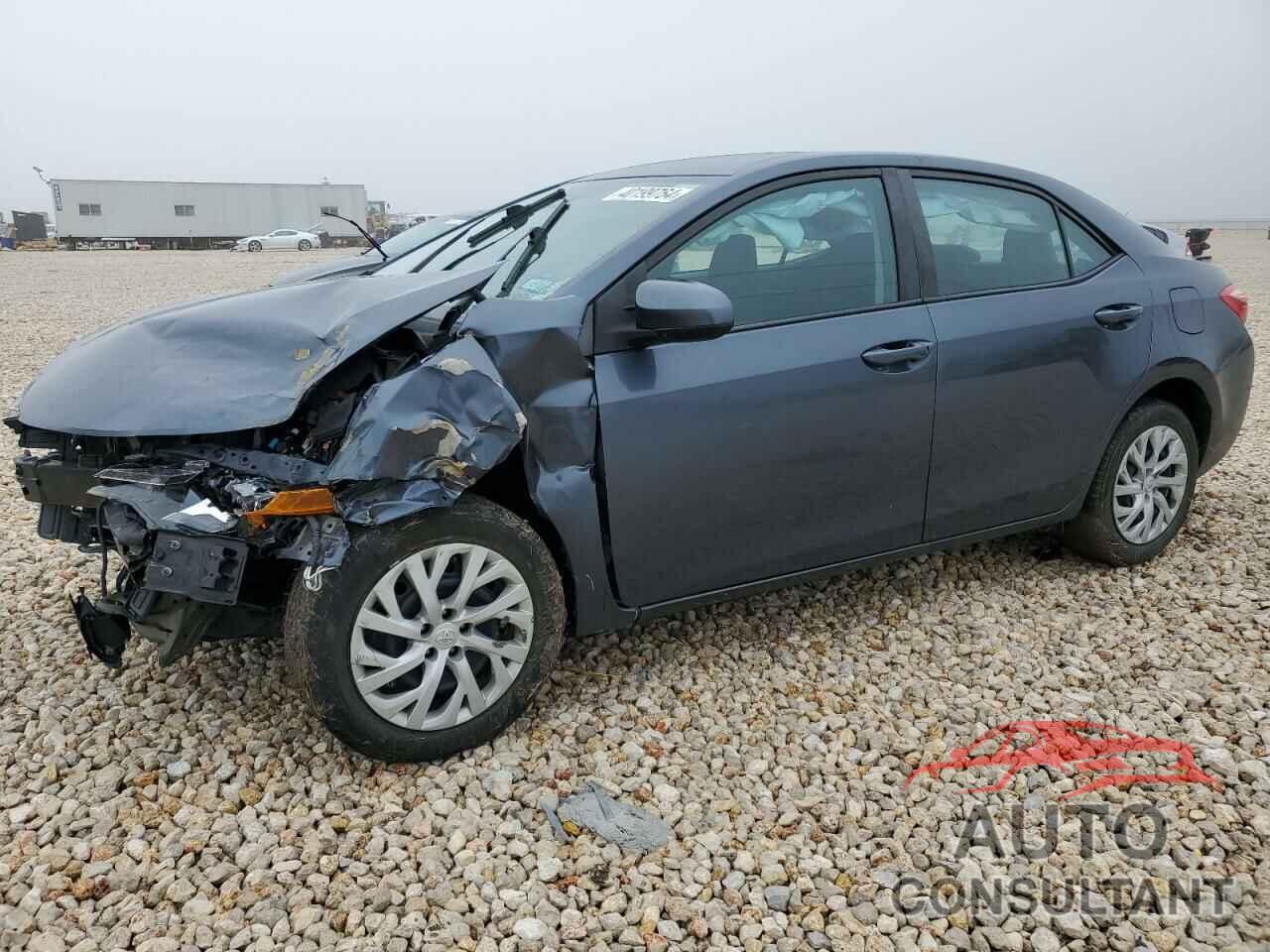 TOYOTA COROLLA 2018 - 5YFBURHE7JP806930