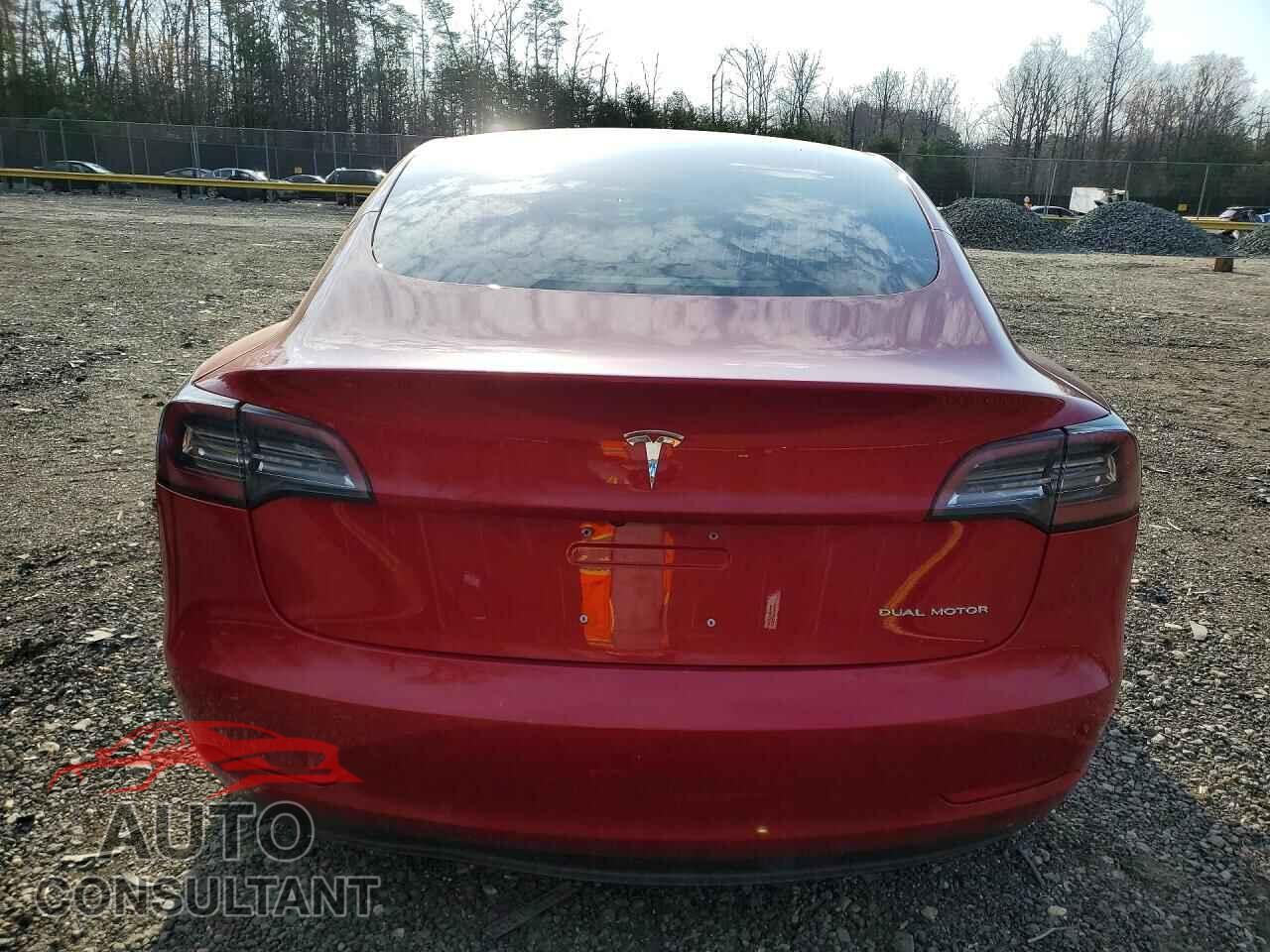 TESLA MODEL 3 2018 - 5YJ3E1EB7JF069558