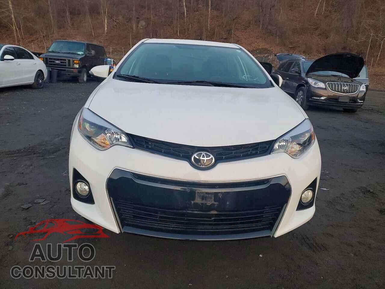 TOYOTA COROLLA 2015 - 2T1BURHE5FC243772