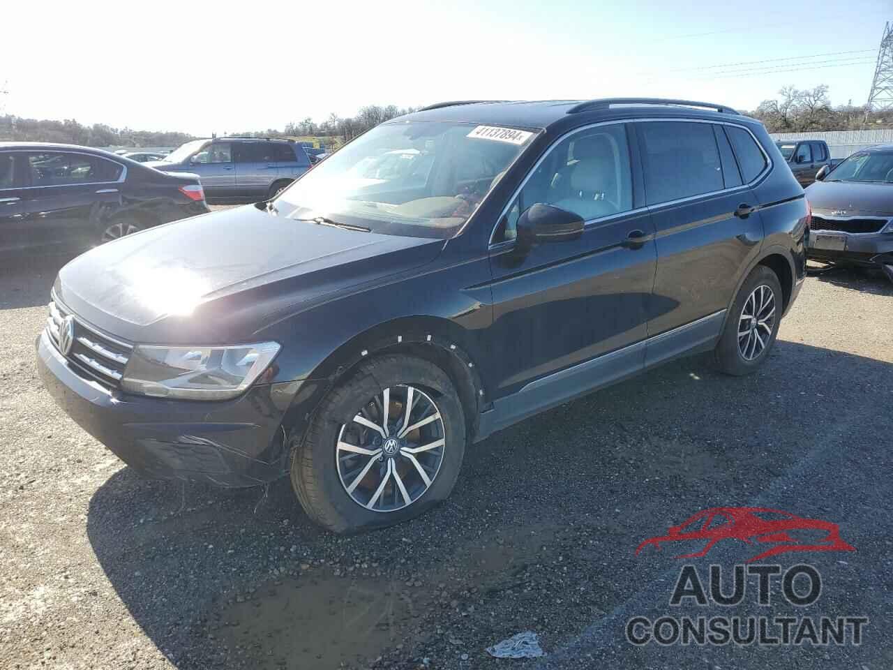 VOLKSWAGEN TIGUAN 2018 - 3VV2B7AX7JM020110