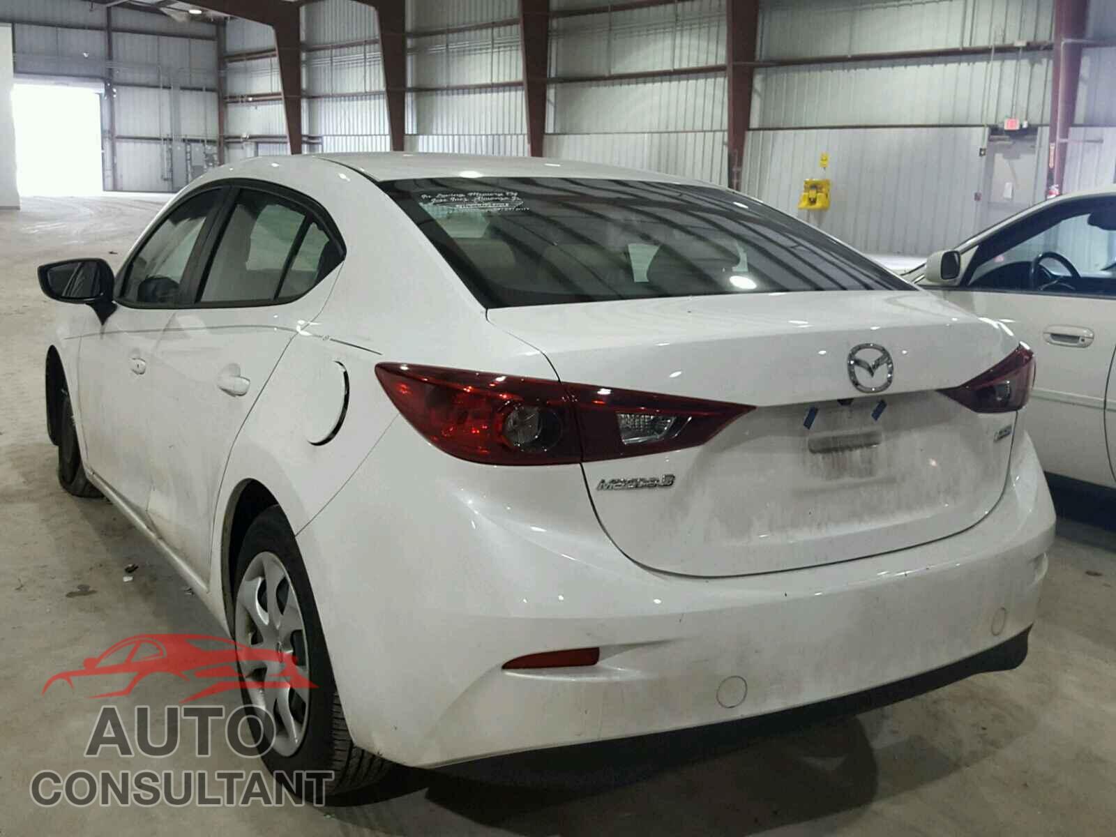 MAZDA 3 2017 - 3MZBN1U77HM122593
