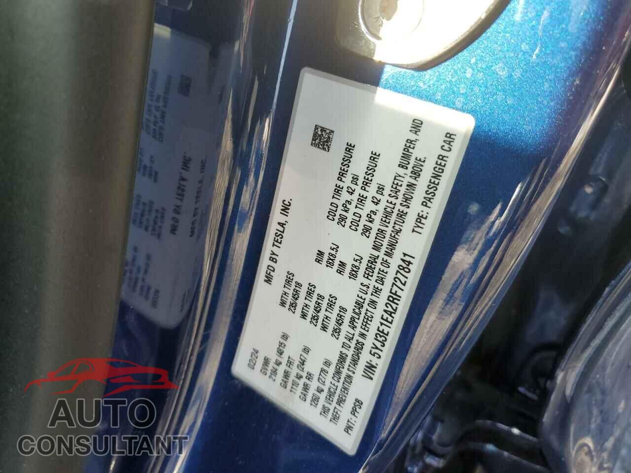 TESLA MODEL 3 2024 - 5YJ3E1EA2RF727841