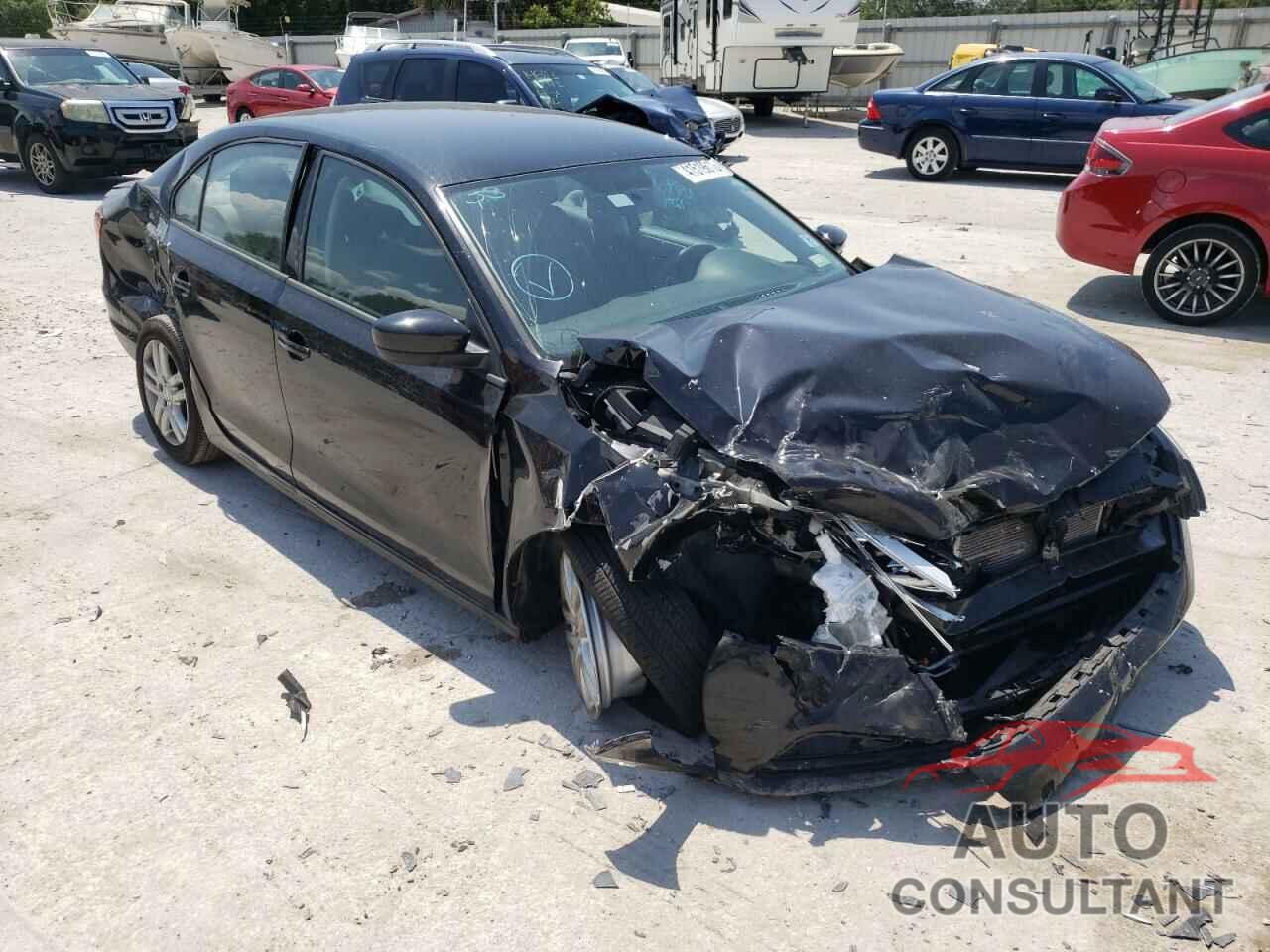 VOLKSWAGEN JETTA 2018 - 3VW2B7AJXJM242177