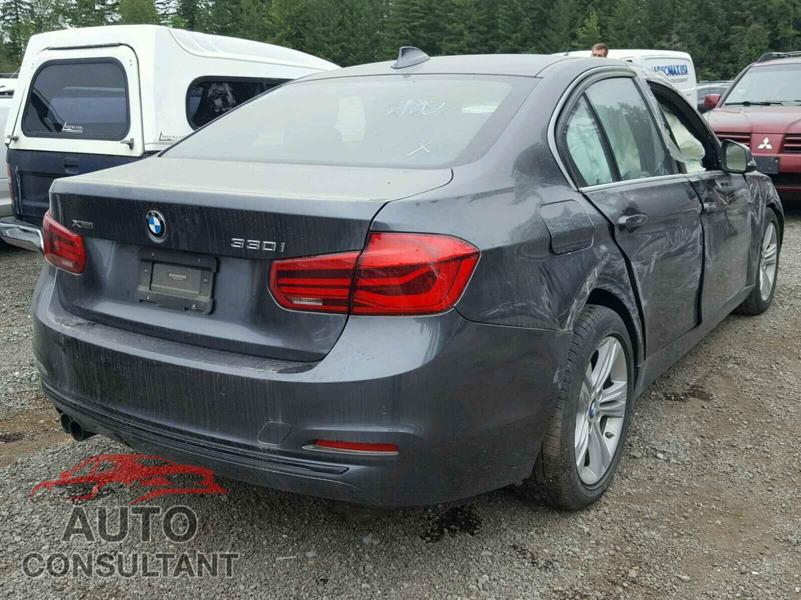 BMW 3 SERIES 2017 - WBA8D9C55HK678467