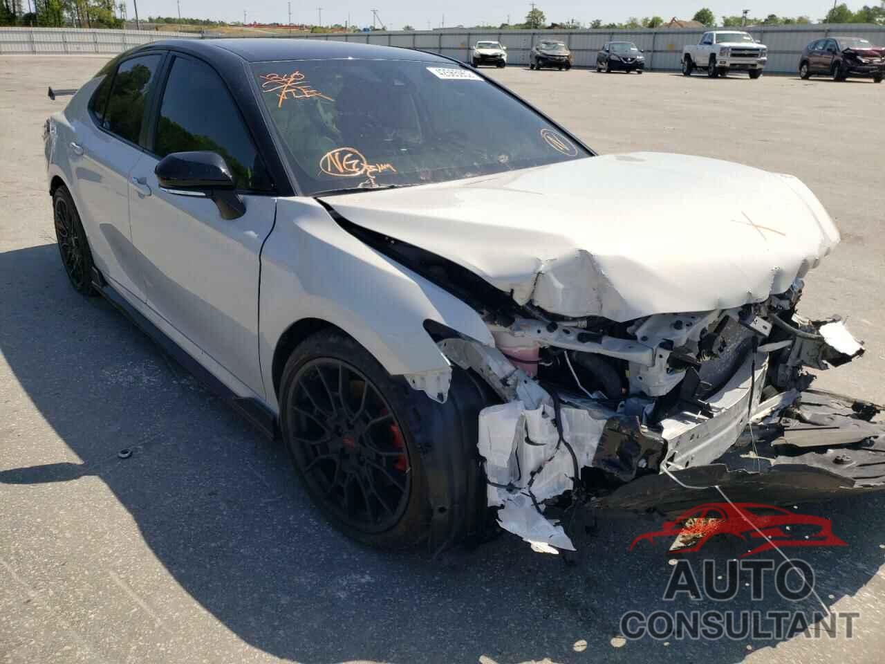 TOYOTA CAMRY 2021 - 4T1KZ1AK1MU057712