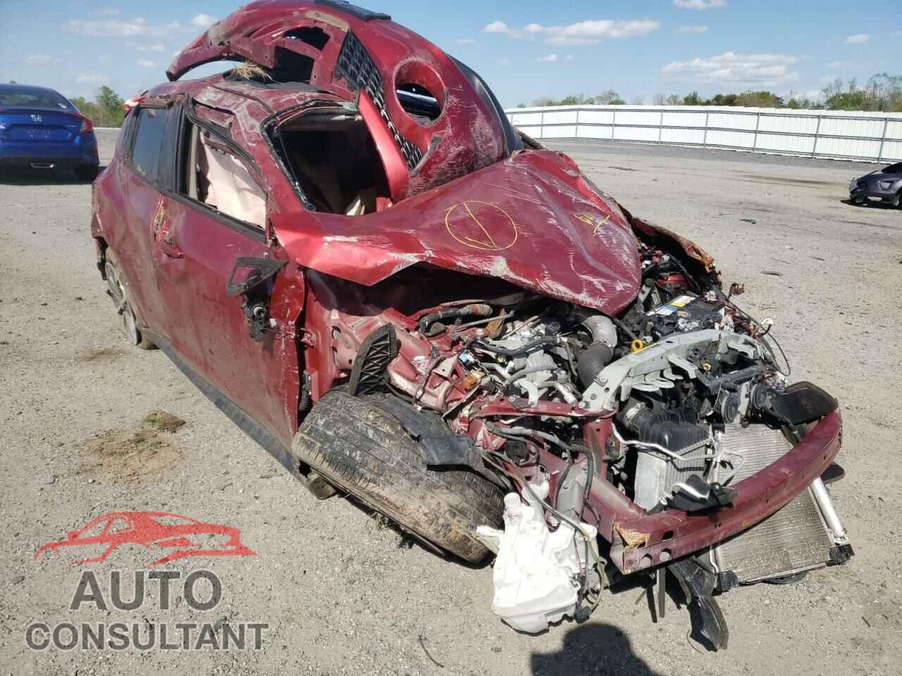 NISSAN JUKE 2017 - JN8AF5MR2HT704871