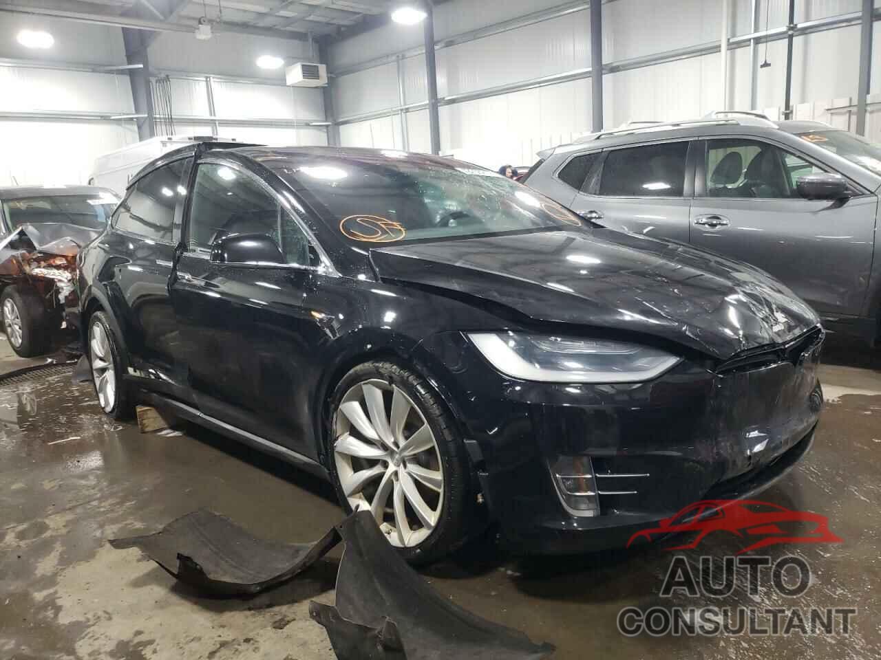 TESLA MODEL X 2016 - 5YJXCBE28GF032024