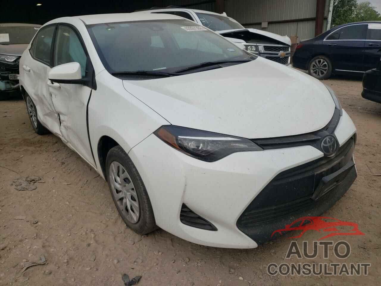 TOYOTA COROLLA 2018 - 5YFBURHE8JP814129