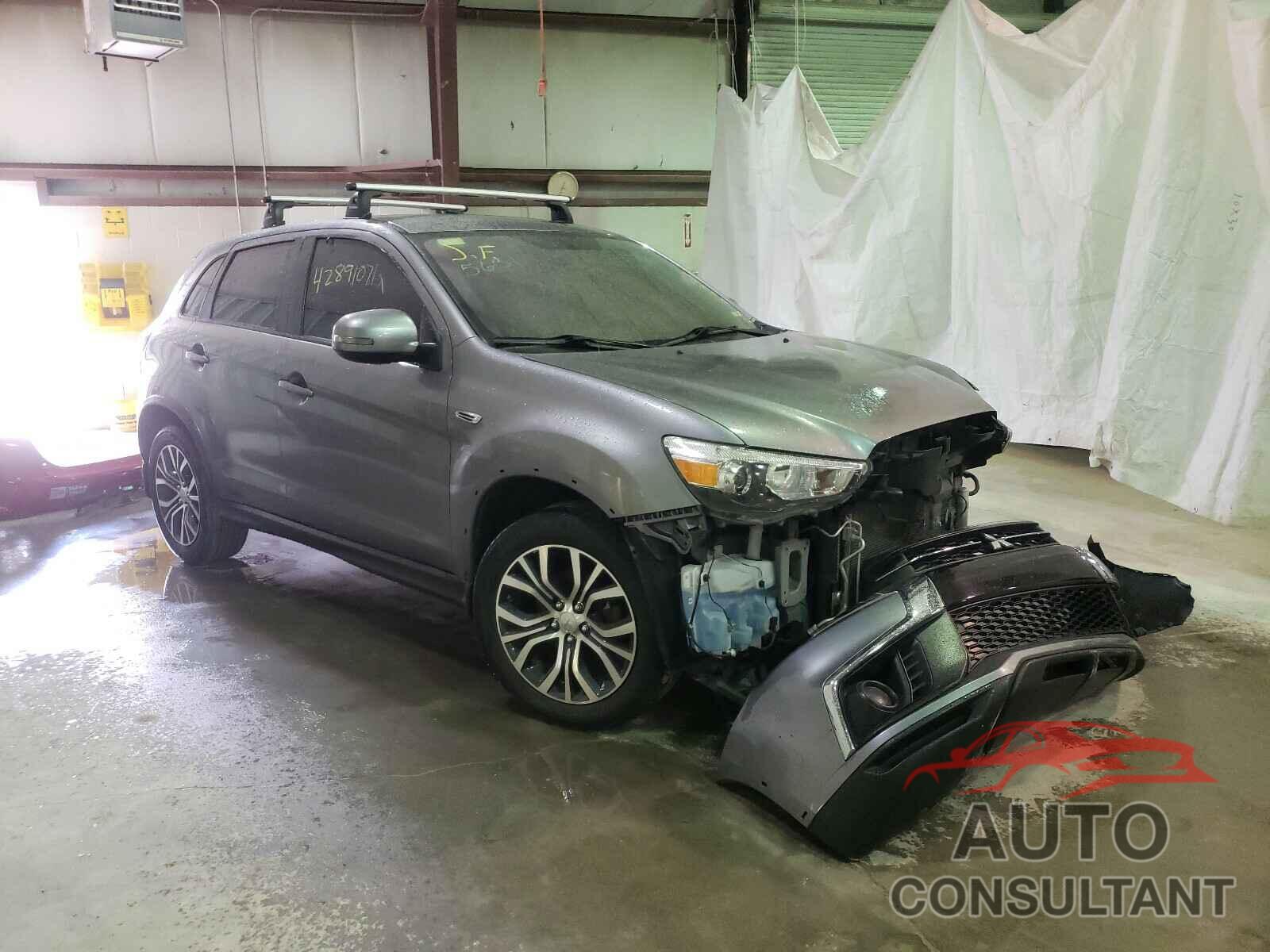 MITSUBISHI OUTLANDER 2018 - JA4AP3AU6JU025900
