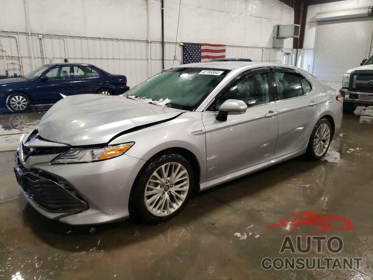 TOYOTA CAMRY 2019 - 4T1B21HK5KU520202