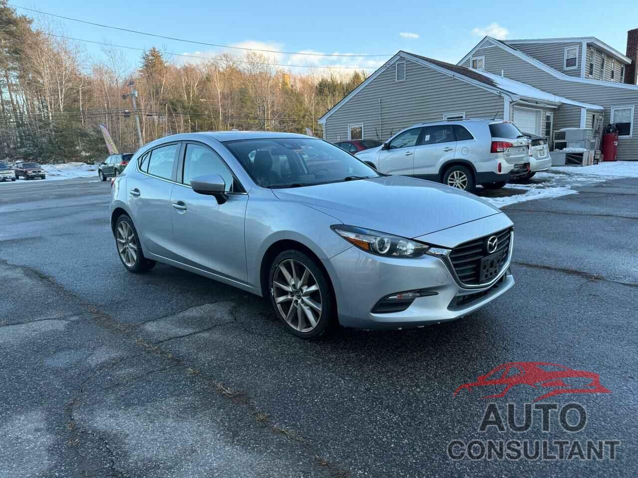 MAZDA 3 2017 - 3MZBN1L39HM148496