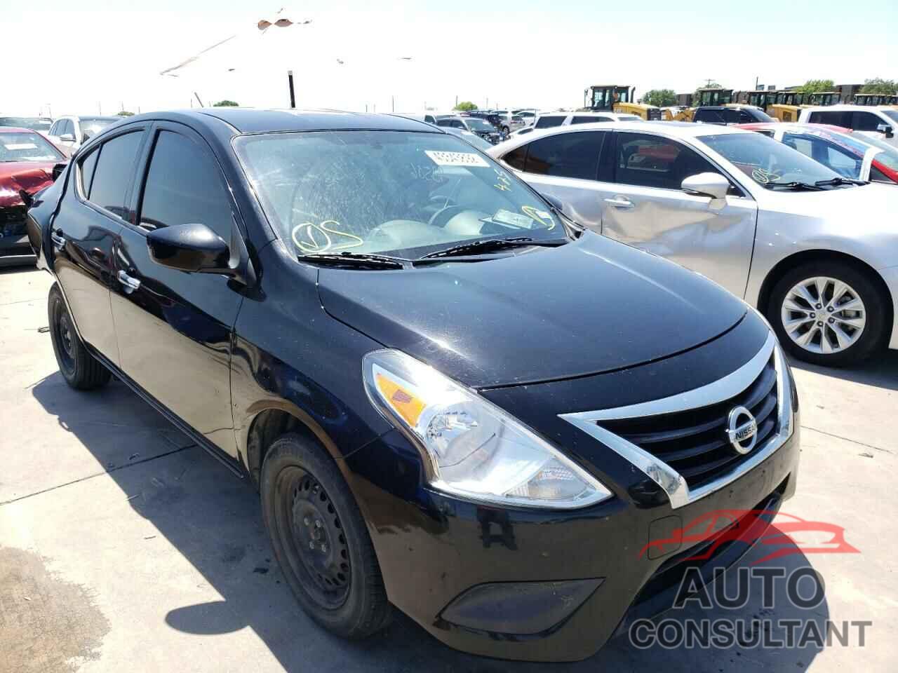 NISSAN VERSA 2017 - 3N1CN7AP1HL808538