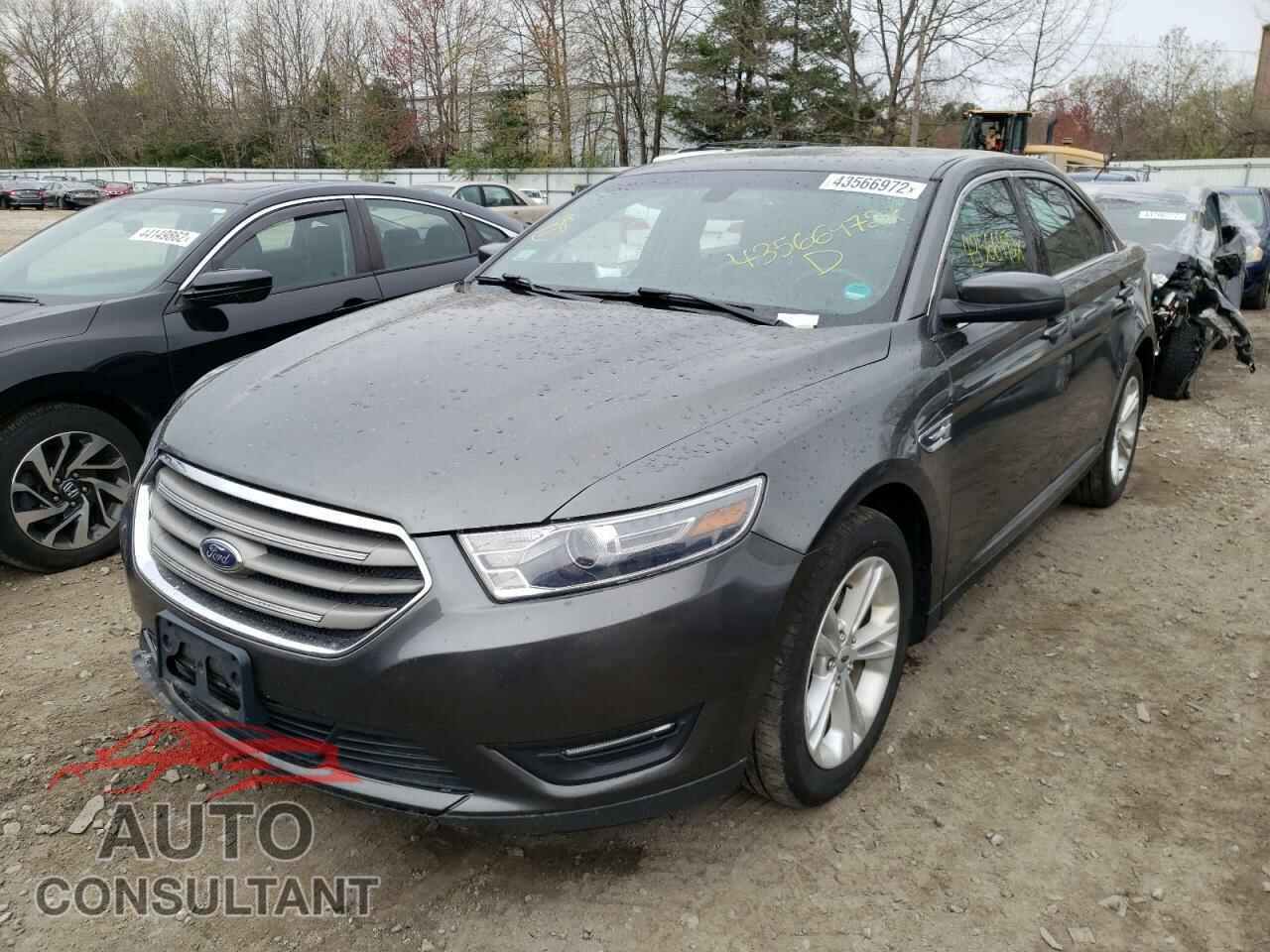 FORD TAURUS 2019 - 1FAHP2E84KG102068