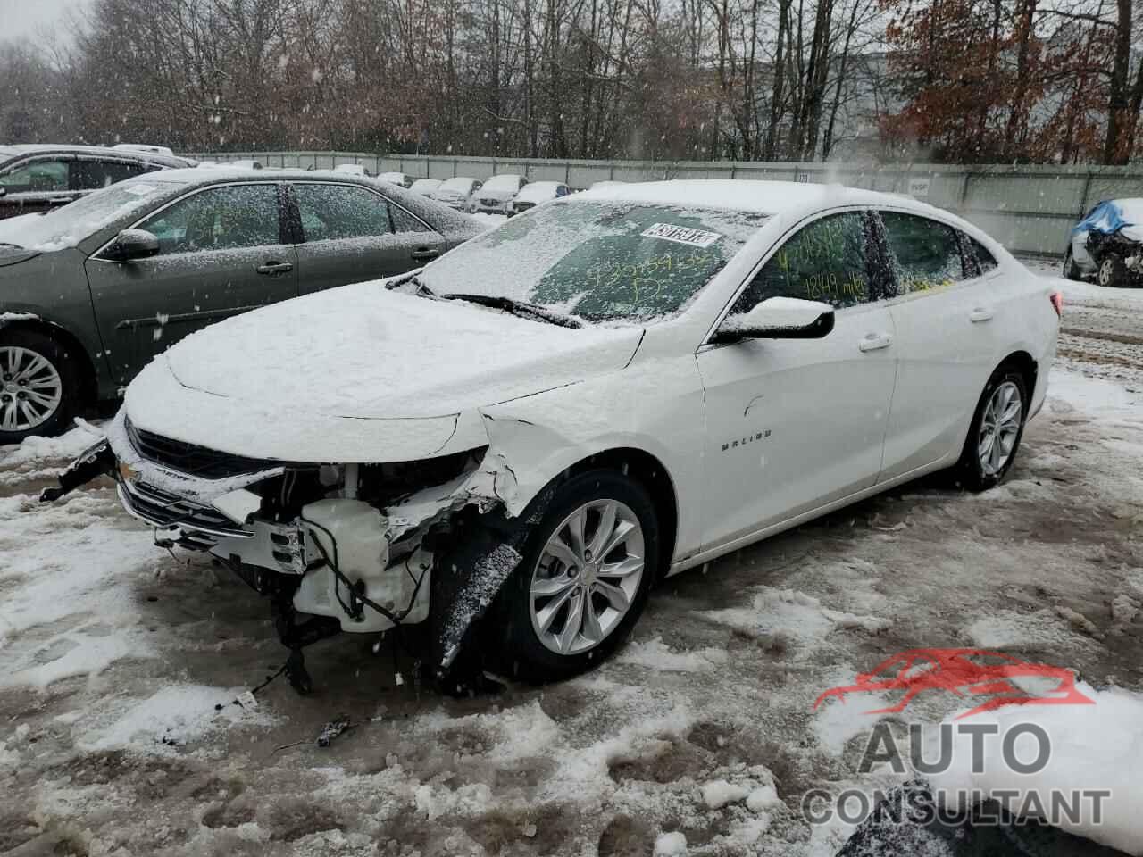 CHEVROLET MALIBU 2022 - 1G1ZD5ST8NF135577
