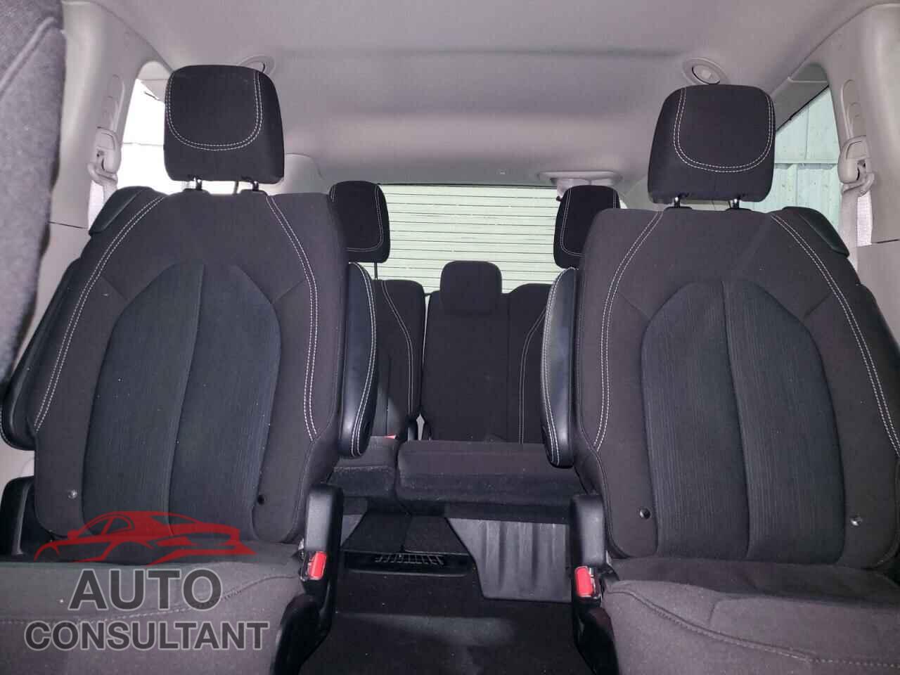 CHRYSLER MINIVAN 2023 - 2C4RC1CG2PR597438