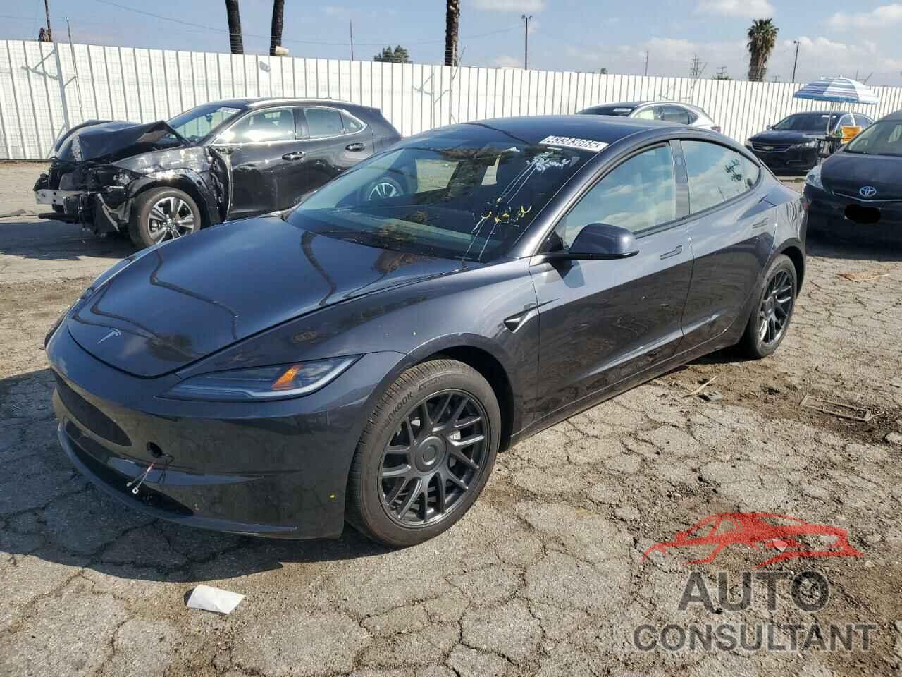 TESLA MODEL 3 2024 - 5YJ3E1EA6RF744142