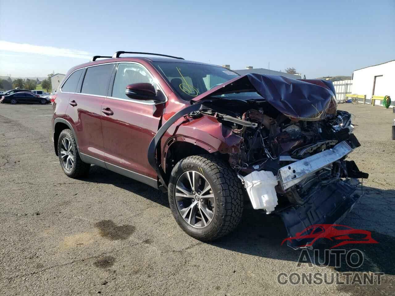 TOYOTA HIGHLANDER 2019 - 5TDBZRFH6KS976784