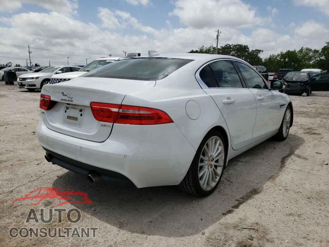 JAGUAR XE 2017 - SAJAH4BV3HA946954