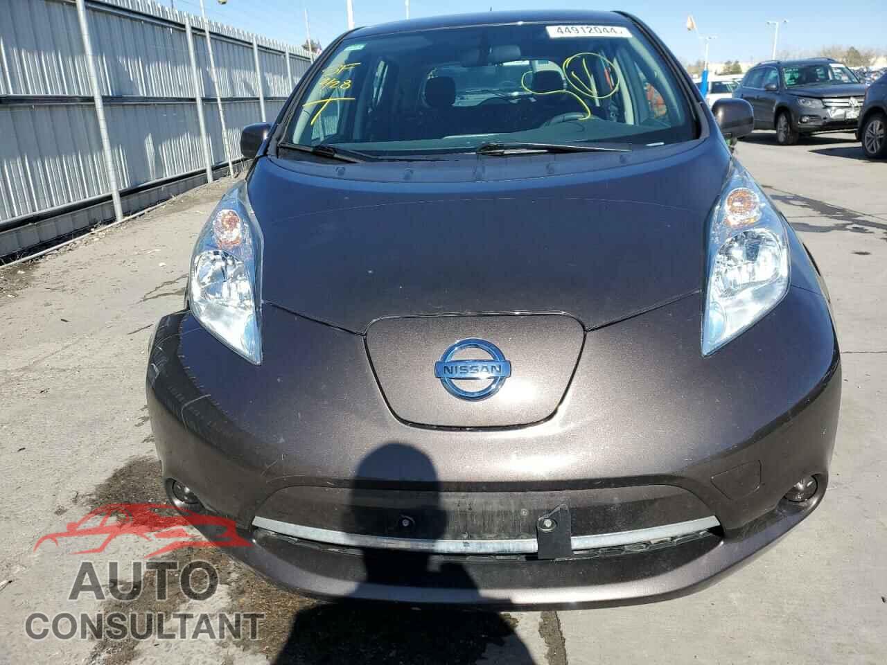 NISSAN LEAF 2017 - 1N4BZ0CP8HC302059