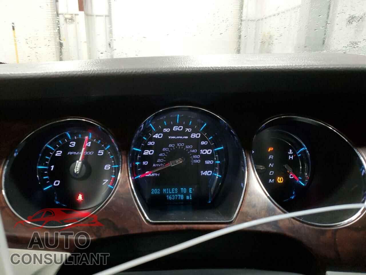 FORD TAURUS 2012 - 1FAHP2EW5CG101527