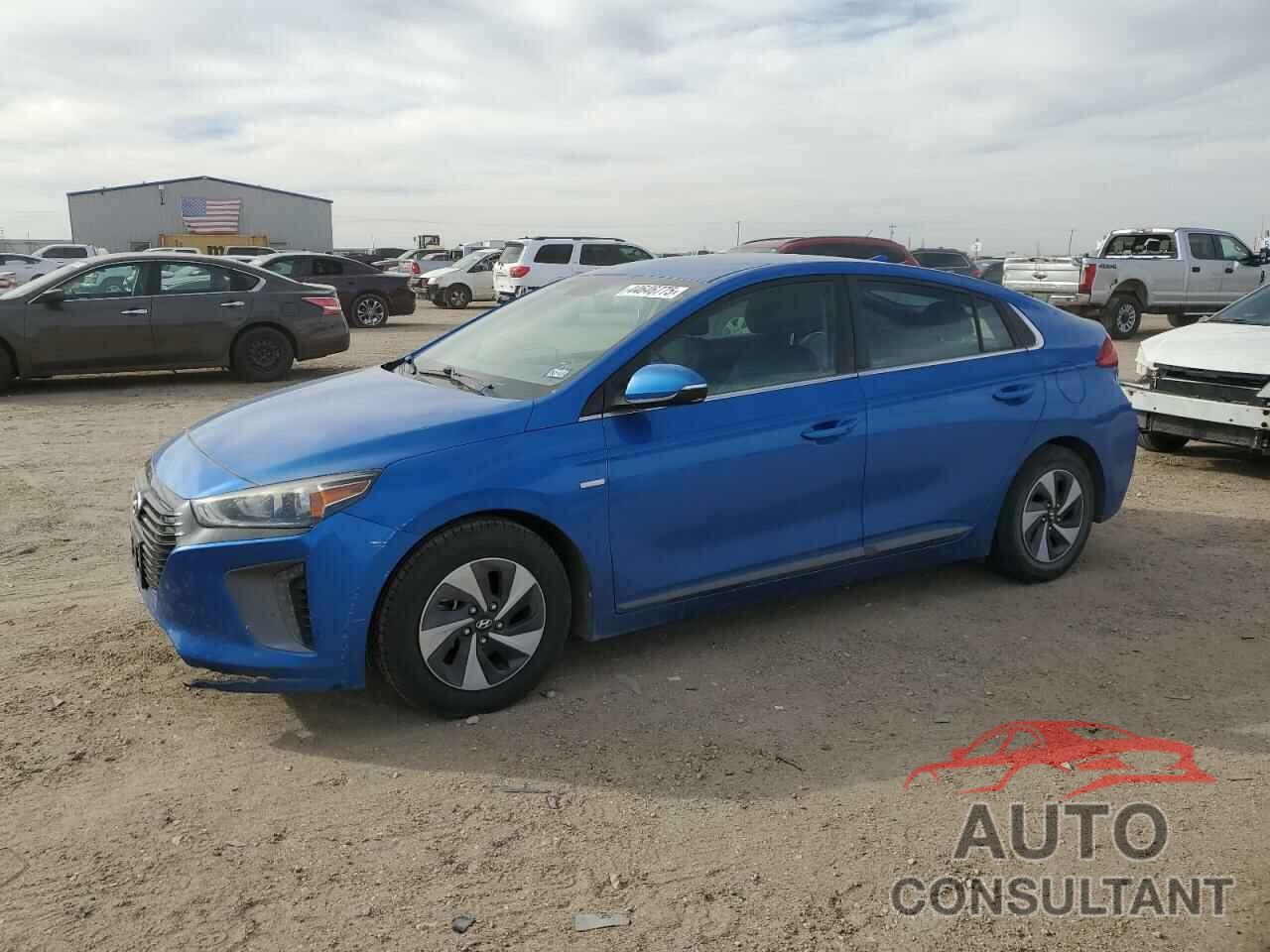 HYUNDAI IONIQ 2017 - KMHC75LC4HU047852