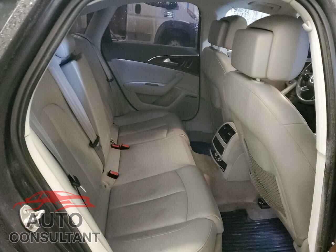 AUDI A6 2013 - WAUGFAFC0DN143881
