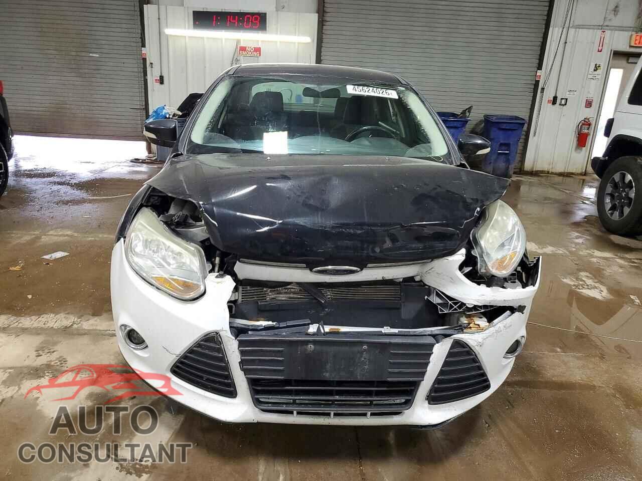 FORD FOCUS 2014 - 1FADP3F28EL395743