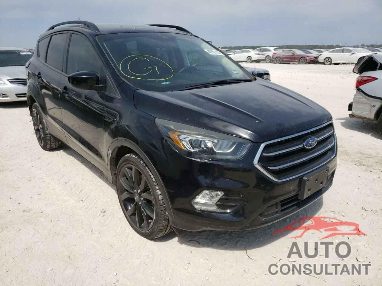 FORD ESCAPE 2017 - 1FMCU0GD9HUC24913