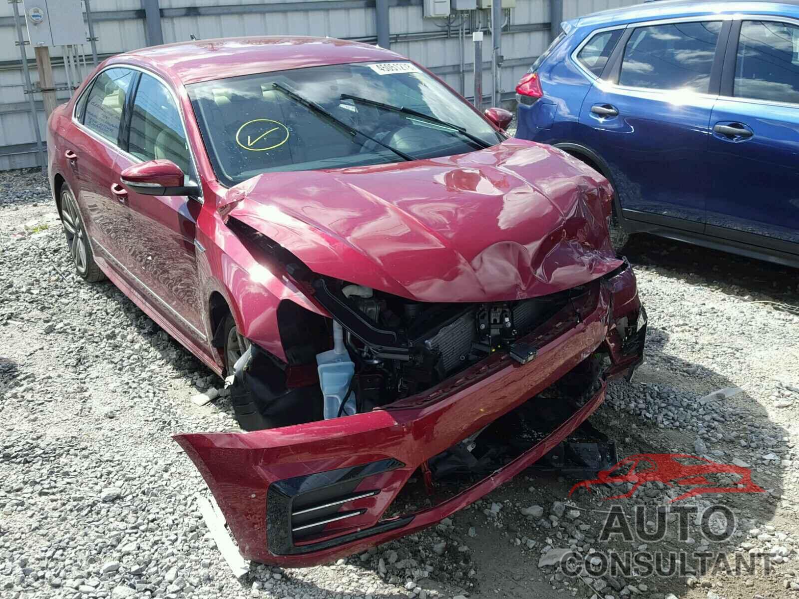 VOLKSWAGEN PASSAT 2017 - 1VWDT7A32HC066180