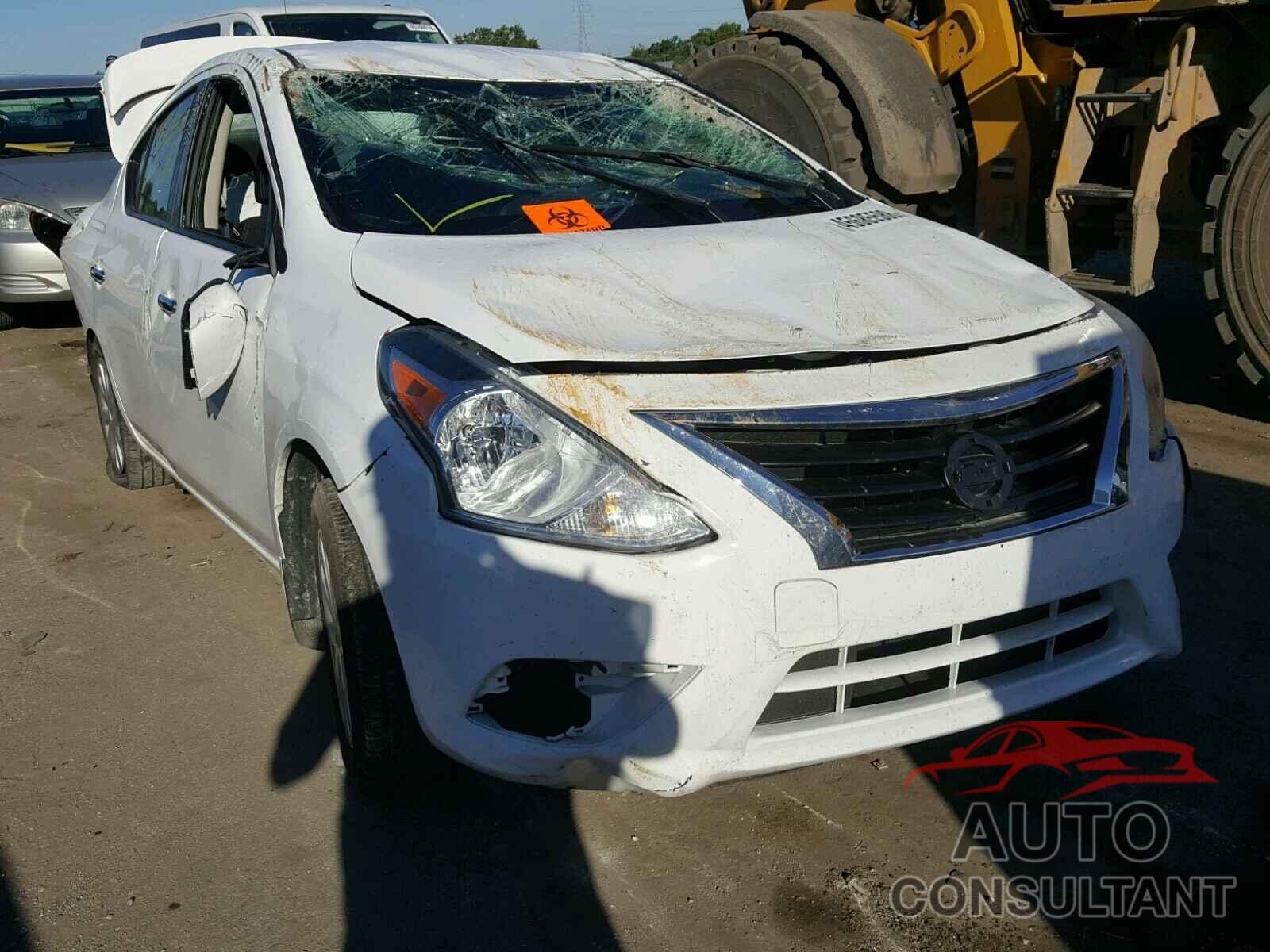 NISSAN VERSA 2015 - 3N1CN7AP6FL883815